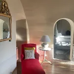 Air-conditioned Authentic With Sea View, Terraces And Swimming Pool * Monticello