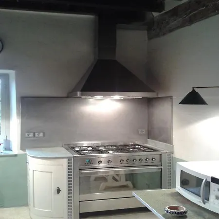 Air-conditioned Authentic With Sea View, Terraces And Swimming Pool Villa Monticello