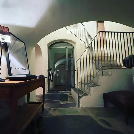 Air-conditioned Authentic With Sea View, Terraces And Swimming Pool