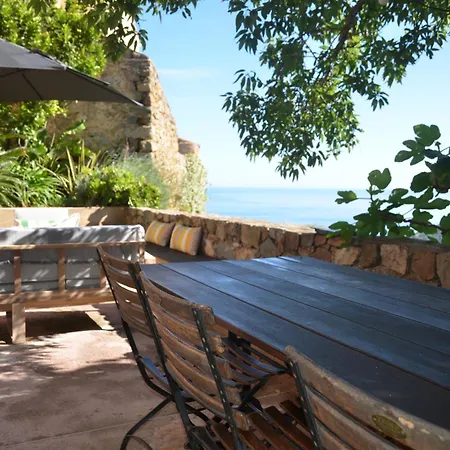 Air-conditioned Authentic Village House With Sea View, Terraces And Swimming Pool Villa *