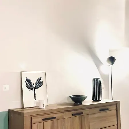 Villa Air-conditioned Authentic With Sea View, Terraces And Swimming Pool