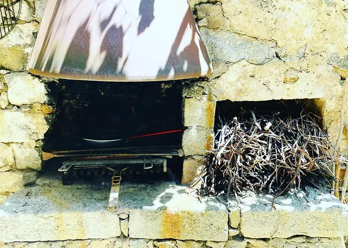 Air-conditioned Authentic With Sea View, Terraces And Swimming Pool