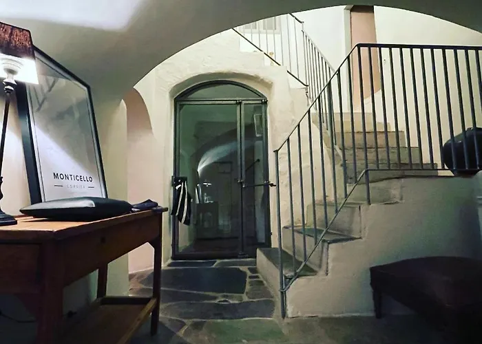 Air-conditioned Authentic With Sea View, Terraces And Swimming Pool