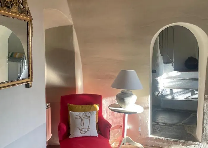 Air-conditioned Authentic With Sea View, Terraces And Swimming Pool * Monticello